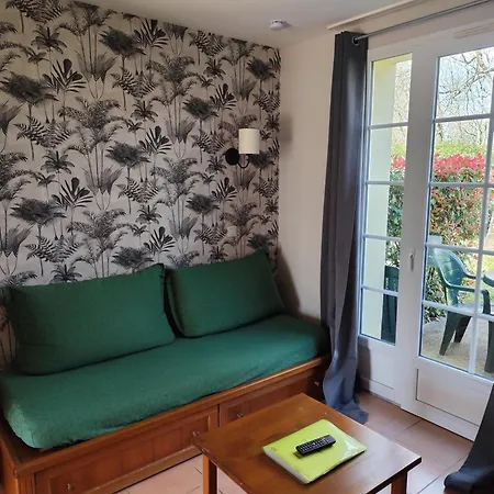 Petite Maison Dans * Monflanquin